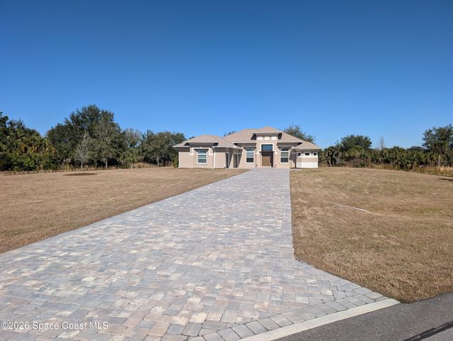 332 Pinto Lane, Palm Bay, FL 32909