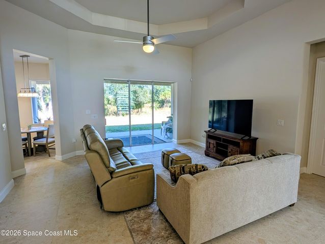 332 Pinto Lane, Palm Bay, FL 32909