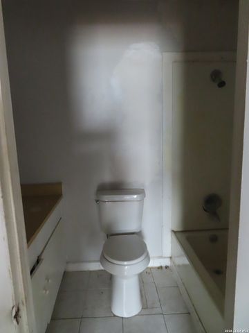 2007 Anchor Dr., San Antonio, TX 78213