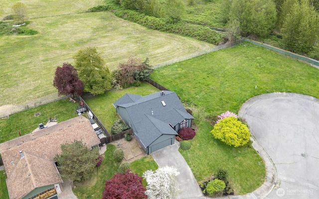 345 White River Drive, Pacific, WA 98047