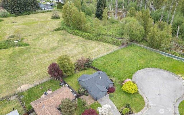 345 White River Drive, Pacific, WA 98047