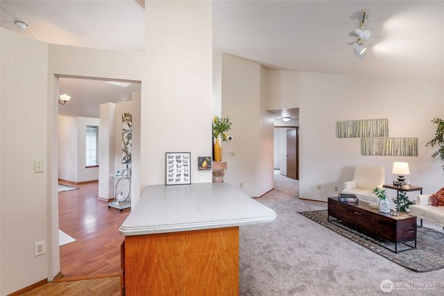 345 White River Drive, Pacific, WA 98047