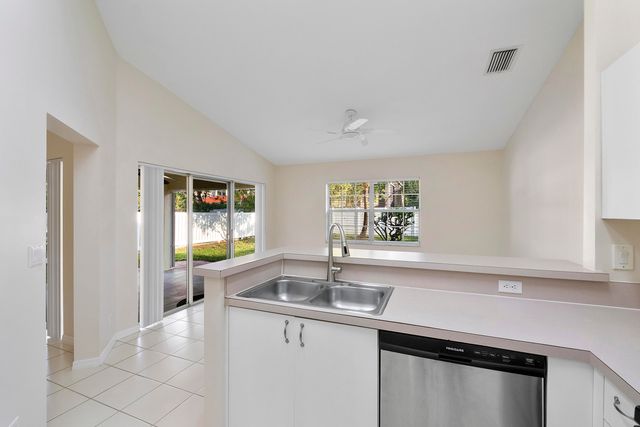 8375 NW 46th Drive, Coral Springs, FL 33067