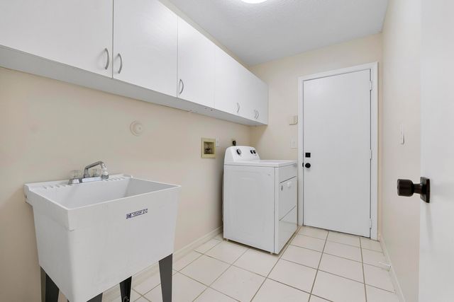 8375 NW 46th Drive, Coral Springs, FL 33067