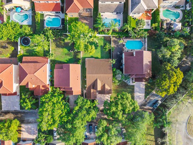 8375 NW 46th Drive, Coral Springs, FL 33067