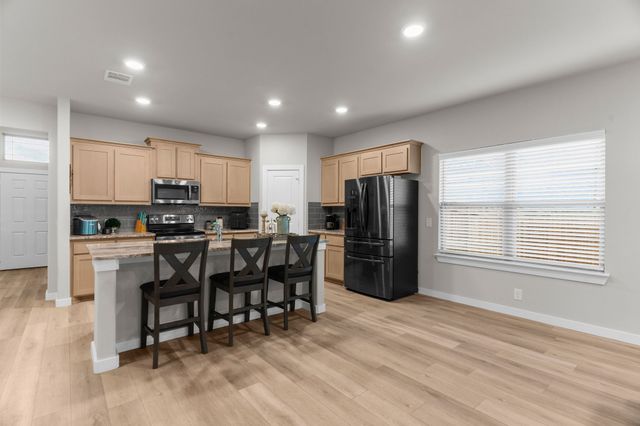 300 Heritage Grove Road, Blue Ridge, TX 75424