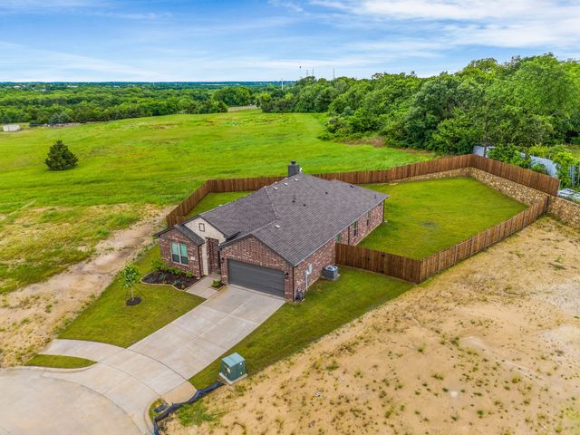 300 Heritage Grove Road, Blue Ridge, TX 75424