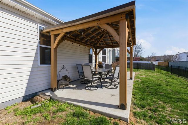 433 Audry Drive, Dupo, IL 62239