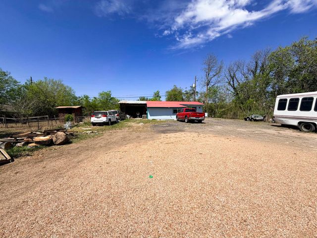 5206 N Imperial DR, Austin, TX 78724