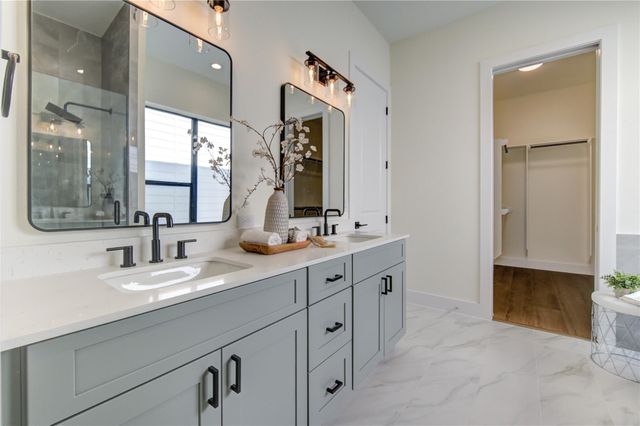 6127 Pacific Forest Drive, Houston, TX 77091