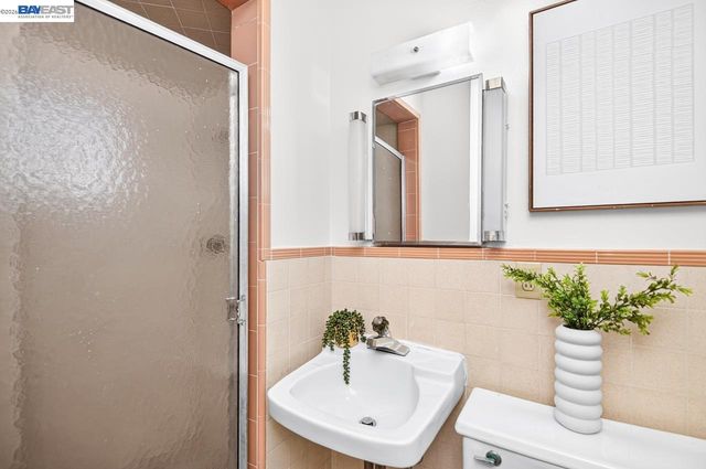 3510 Bridle Dr, Hayward, CA 94541