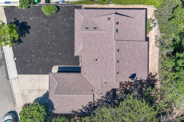 3510 Bridle Dr, Hayward, CA 94541