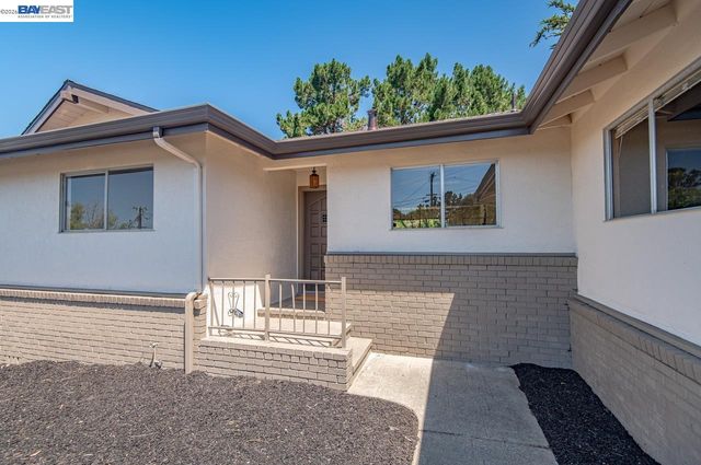 3510 Bridle Dr, Hayward, CA 94541