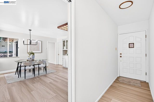 3510 Bridle Dr, Hayward, CA 94541