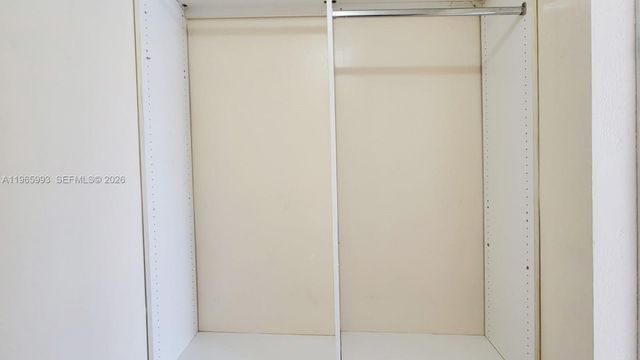 5320 W 26th Ave 108, Hialeah, FL 33016