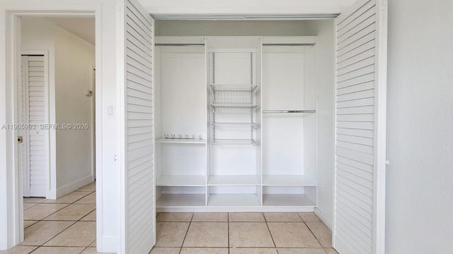 5320 W 26th Ave 108, Hialeah, FL 33016