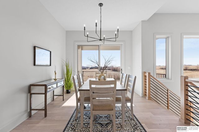 21701 B Street, Elkhorn, NE 68022