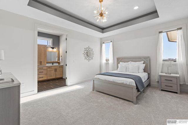 21701 B Street, Elkhorn, NE 68022