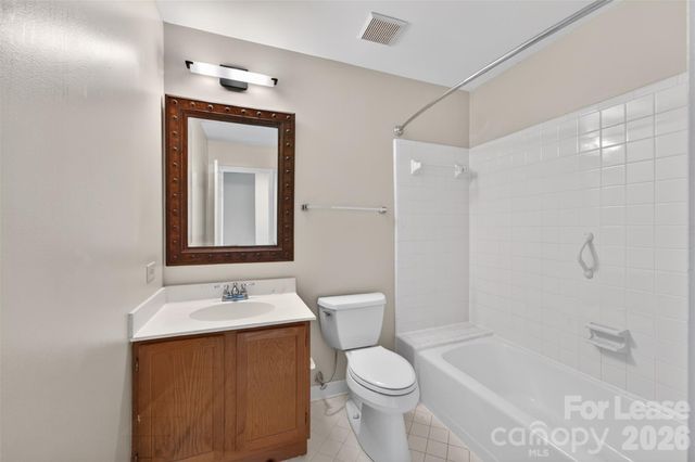 7202 Meeting Street, Charlotte, NC 28210