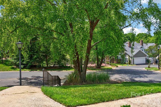 7202 Meeting Street, Charlotte, NC 28210
