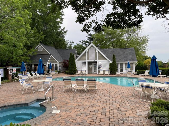 7202 Meeting Street, Charlotte, NC 28210
