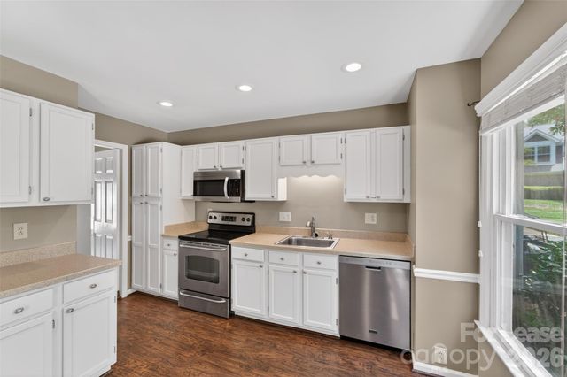 7202 Meeting Street, Charlotte, NC 28210