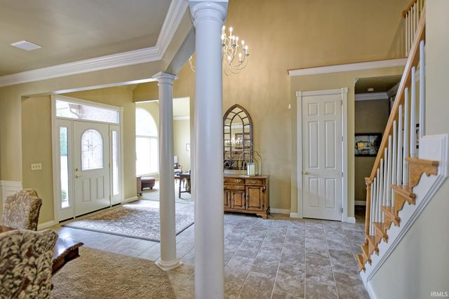 6600 River Ridge Drive, Newburgh, IN 47630