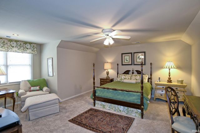 6600 River Ridge Drive, Newburgh, IN 47630