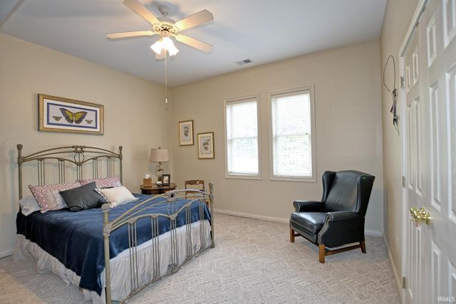 6600 River Ridge Drive, Newburgh, IN 47630