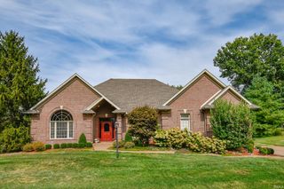 6600 River Ridge Drive, Newburgh, IN 47630