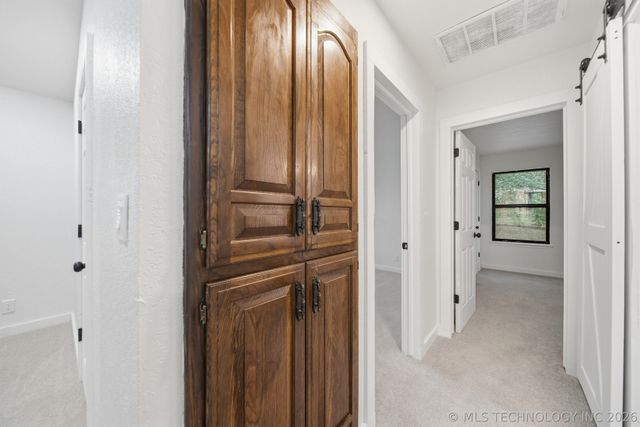 17618 W 1st Street S, Sand Springs, OK 74063