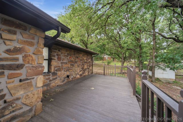 17618 W 1st Street S, Sand Springs, OK 74063