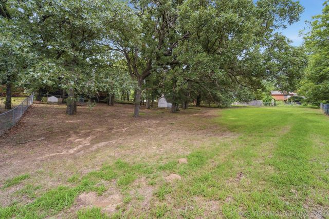 17618 W 1st Street S, Sand Springs, OK 74063