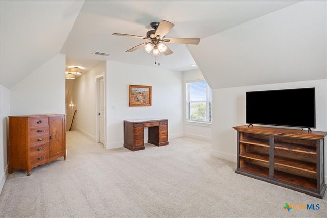 1250 E Creekview Drive, Salado, TX 76571