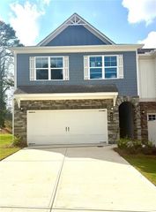882 Porter Ridge Lane, Decatur, GA 30032