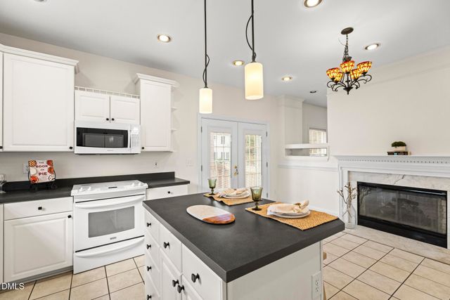 105 Catchpenny Court, Cary, NC 27519