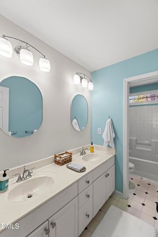 105 Catchpenny Court, Cary, NC 27519