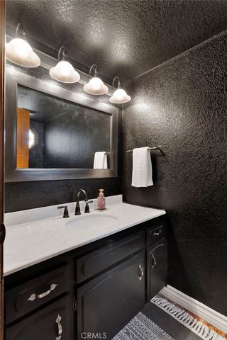 13685 Hidden Valley Road, Victorville, CA 92395