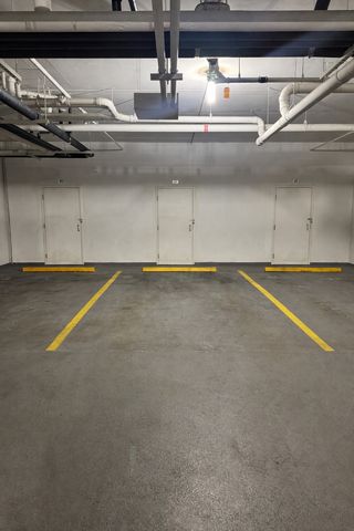 8400 CALLIE Avenue 408, Morton Grove, IL 60053