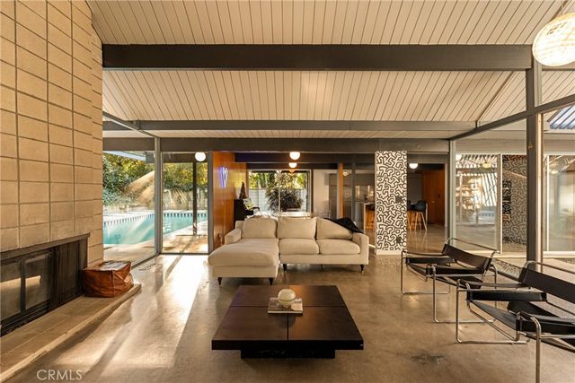 17136 Nanette, Granada Hills, CA 91344