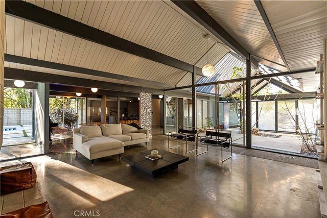 17136 Nanette, Granada Hills, CA 91344