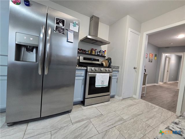 708 S Main Street, Copperas Cove, TX 76522