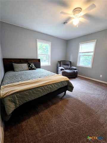 708 S Main Street, Copperas Cove, TX 76522