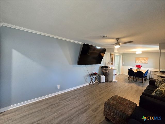 708 S Main Street, Copperas Cove, TX 76522