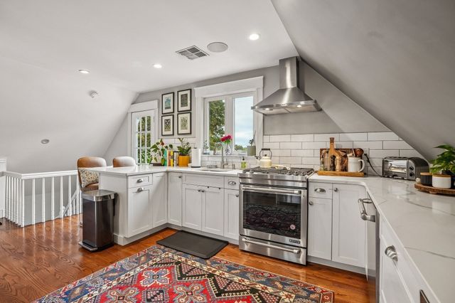 34 Colberg Ave 3, Boston, MA 02131