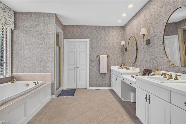 1042 Caton DR, Virginia Beach, VA 23454