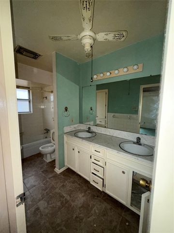 3402 Blueridge Lane, Garland, TX 75042