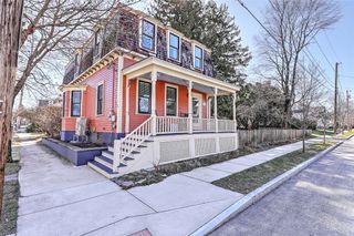27 Sowamsett Avenue, Warren, RI 02885