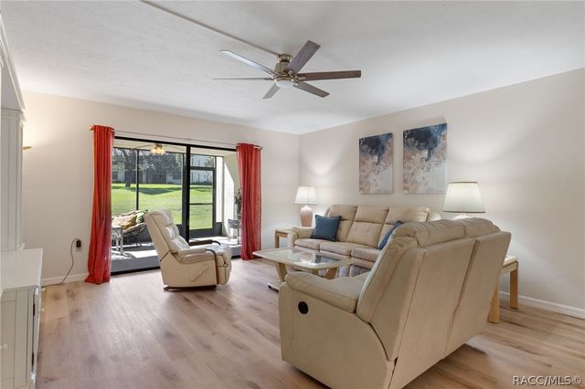 340 E Glassboro Court 4B, Hernando, FL 34442