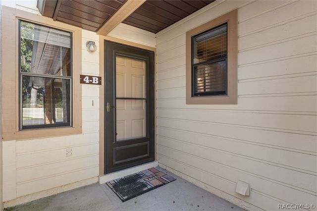 340 E Glassboro Court 4B, Hernando, FL 34442